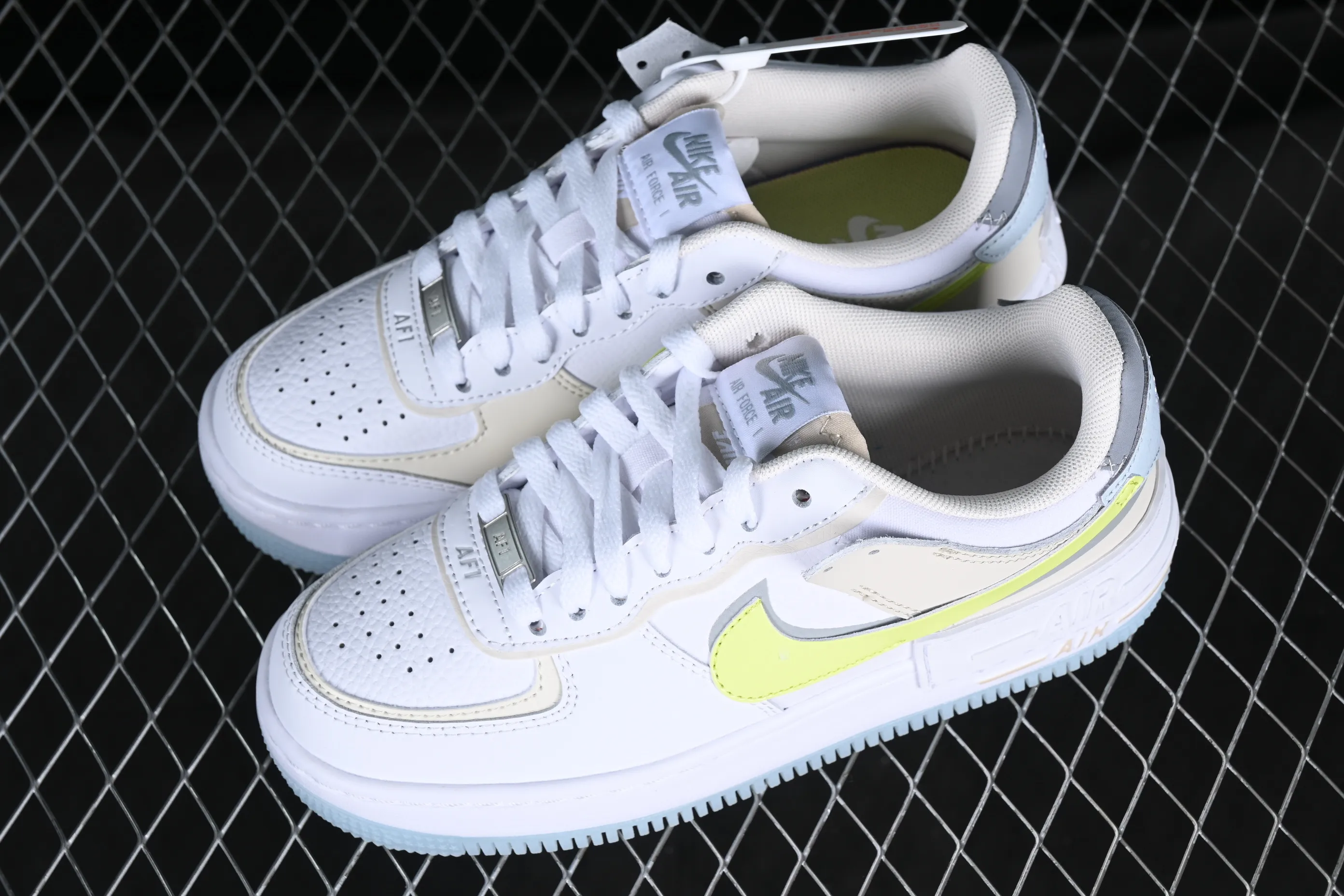 All Categories Nk Air Force 1 Air Force Series Nk Air Force 1 Shadow Air Force Lightweight Increase Nk Air Force 1 Shadow Air Force One Lightweight Increase Low-top Versatile Sneakers FB7582-100
